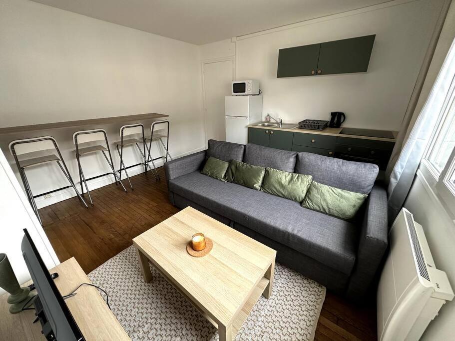 Francois Mitterand 1 Apartment Elbeuf Exterior photo